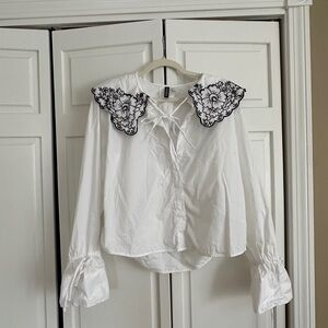 White Blouse with Black Lace Peter Pan Collar